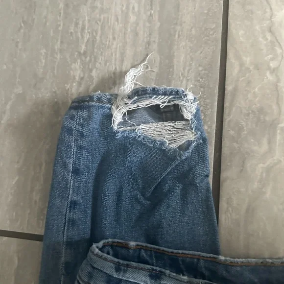 Abercrombie size 12/31 skinny high rise with distressed bottoms. - Picture 2 of 5